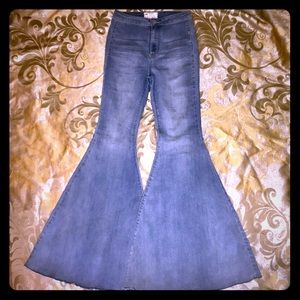 Free people Just Float On Flare Jeans